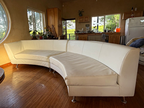 Mcm curved piece - 2-piece, sectional
